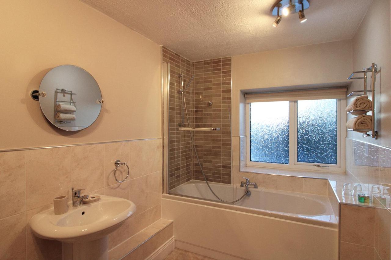 Bridge House Bed & Breakfast ฮอลท์วิสเซิล ภายนอก รูปภาพ